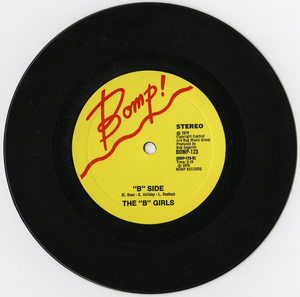 45 b girls fun at the beach vinyl 02
