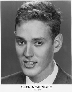 Glen photo height 630x800