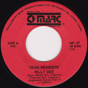 Dee  willy  hush reindeer bw white christmas today %282%29