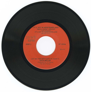 45 dick nolan   it's 1977 in newfoundland %28private st 57554%29 vinyl 02