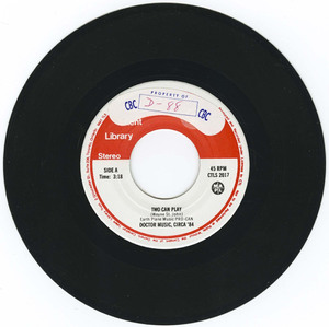 45 dr. music two can play %28ctl%29 vinyl 01
