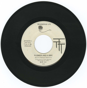 45 shanghai lil   flower and a bee vinyl 01