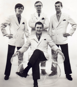 The shillings bud m photo vb 903x1024