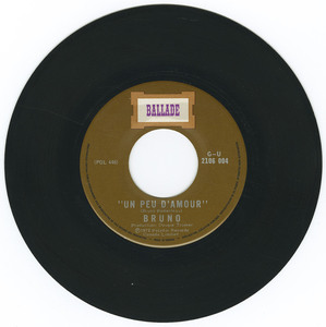 45 bruno pomerleau   jean francois bw un peu d'amour vinyl 02