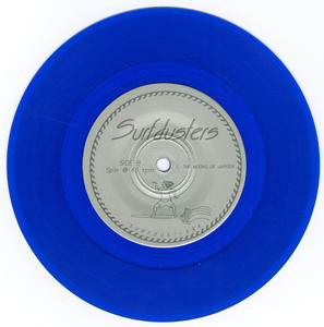 Surfdusters   waves of pleasure vinyl 02