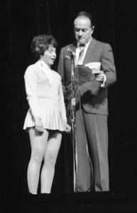 Bob hope and debbie 1965 cne grandstand show
