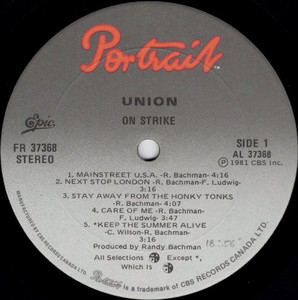 Union   on strike %283%29