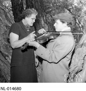Glenn gould %281%29