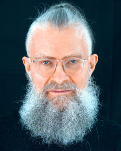 Benjamin russell hr 4000px