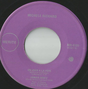 R 4540218 1458338325 4665 b