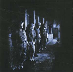 Cd incognito   four back