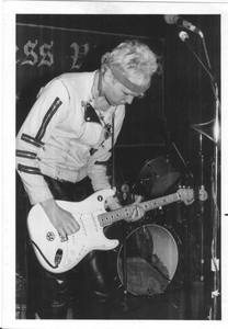 Restless virgins %2816%29