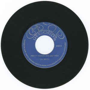 45 knights of the mystic sea   pretty woman and ugly men vinyl 01