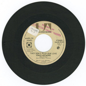 45 marilyn jones   they don't play our love sonmgs anymore vinyl 01