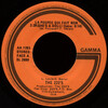La poupee qui fait non (She's a Doll) b/w La poupee qui fait non (version instrumentale)