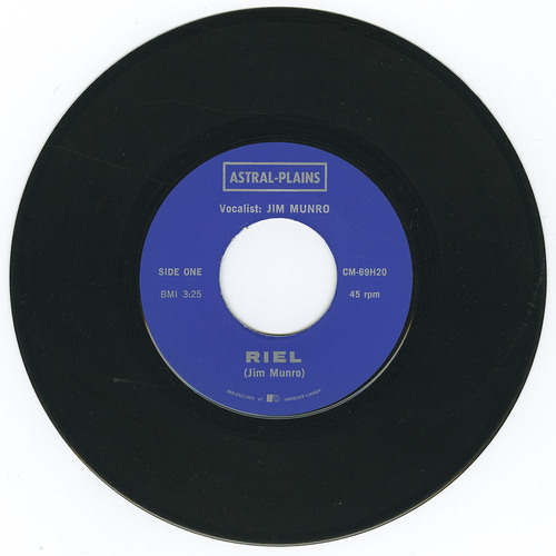Riel b/w Little Babies in Pink & Blue